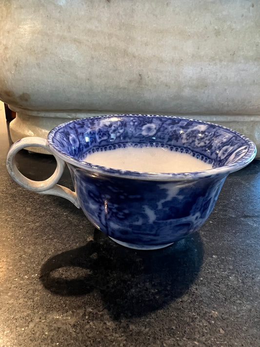 R&M Rowland Marsellus Flow Blue Take Ye A Cuppe Sttafordshire Mug Victorian Cup