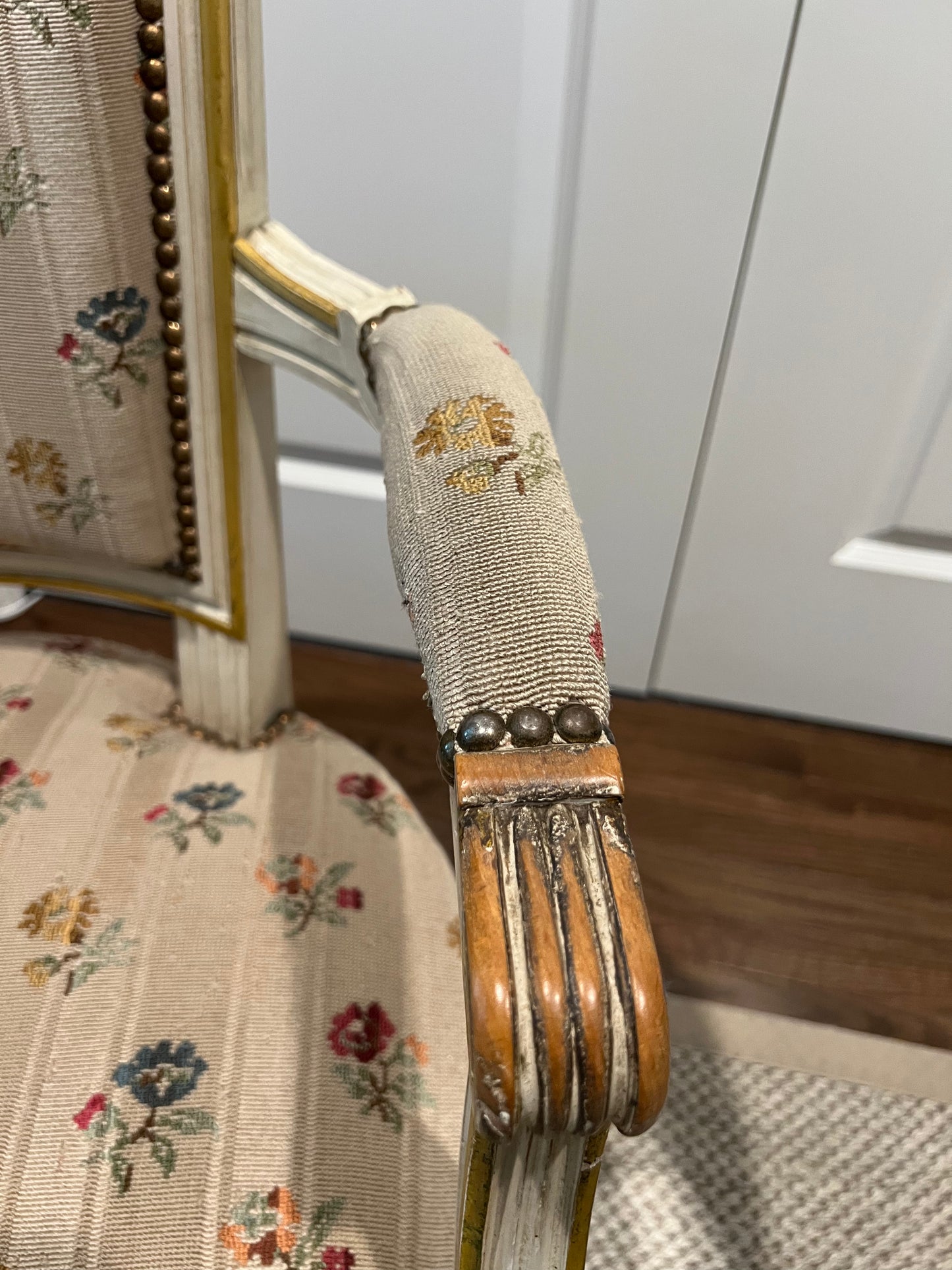 Louis XVI Style Pair of Painted Arm Chairs