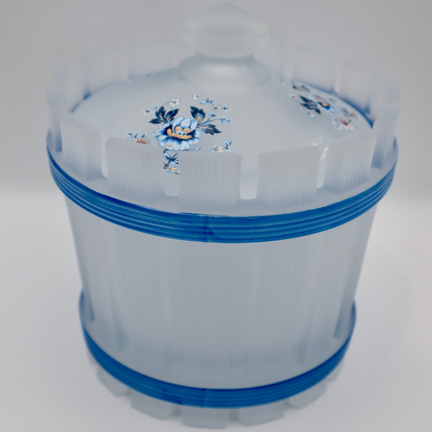 Vintage WESTMORELAND GLASS COMPANY Blue floral Ice Bucket